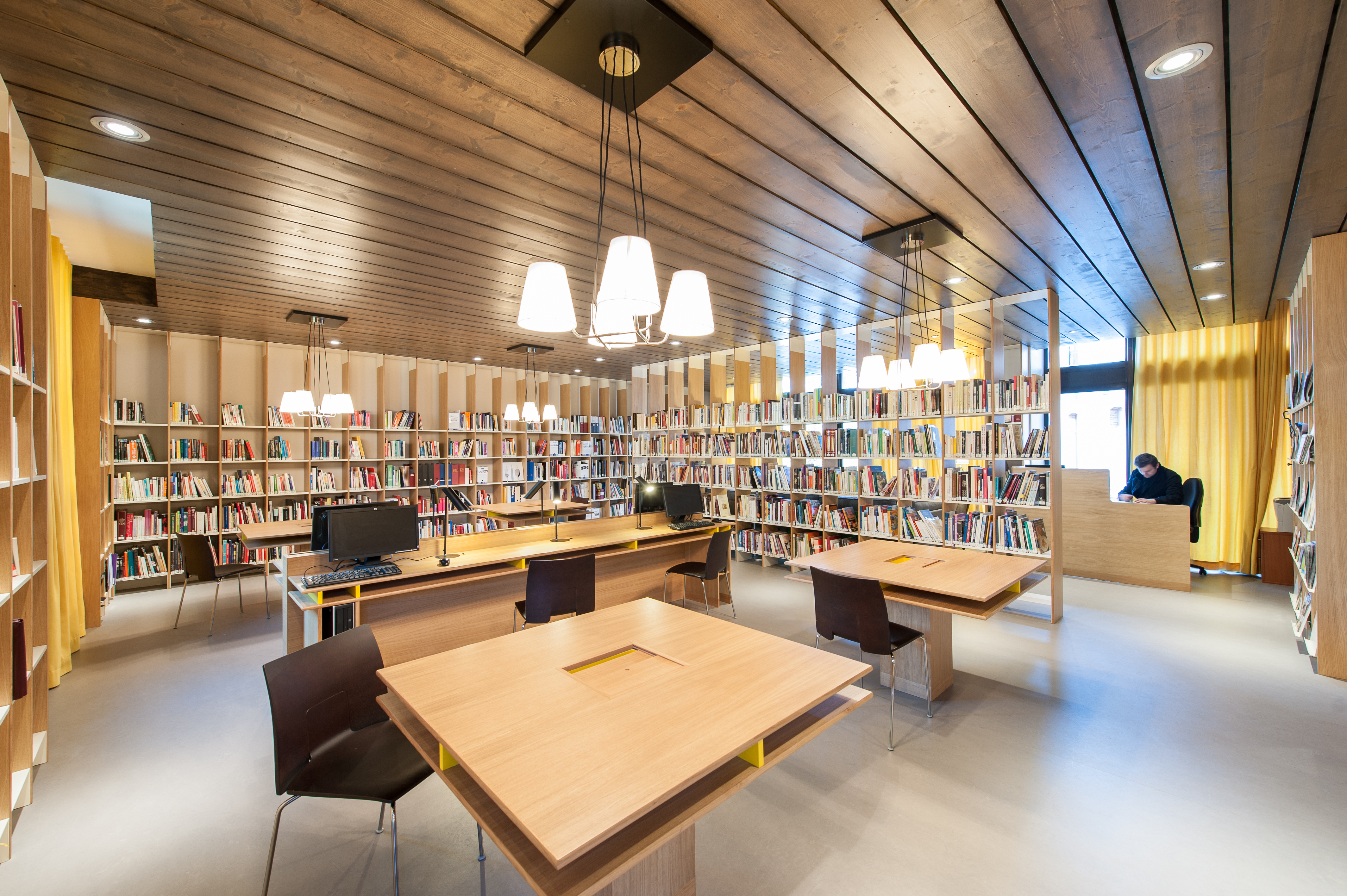 Agencement universitaire — vue 1