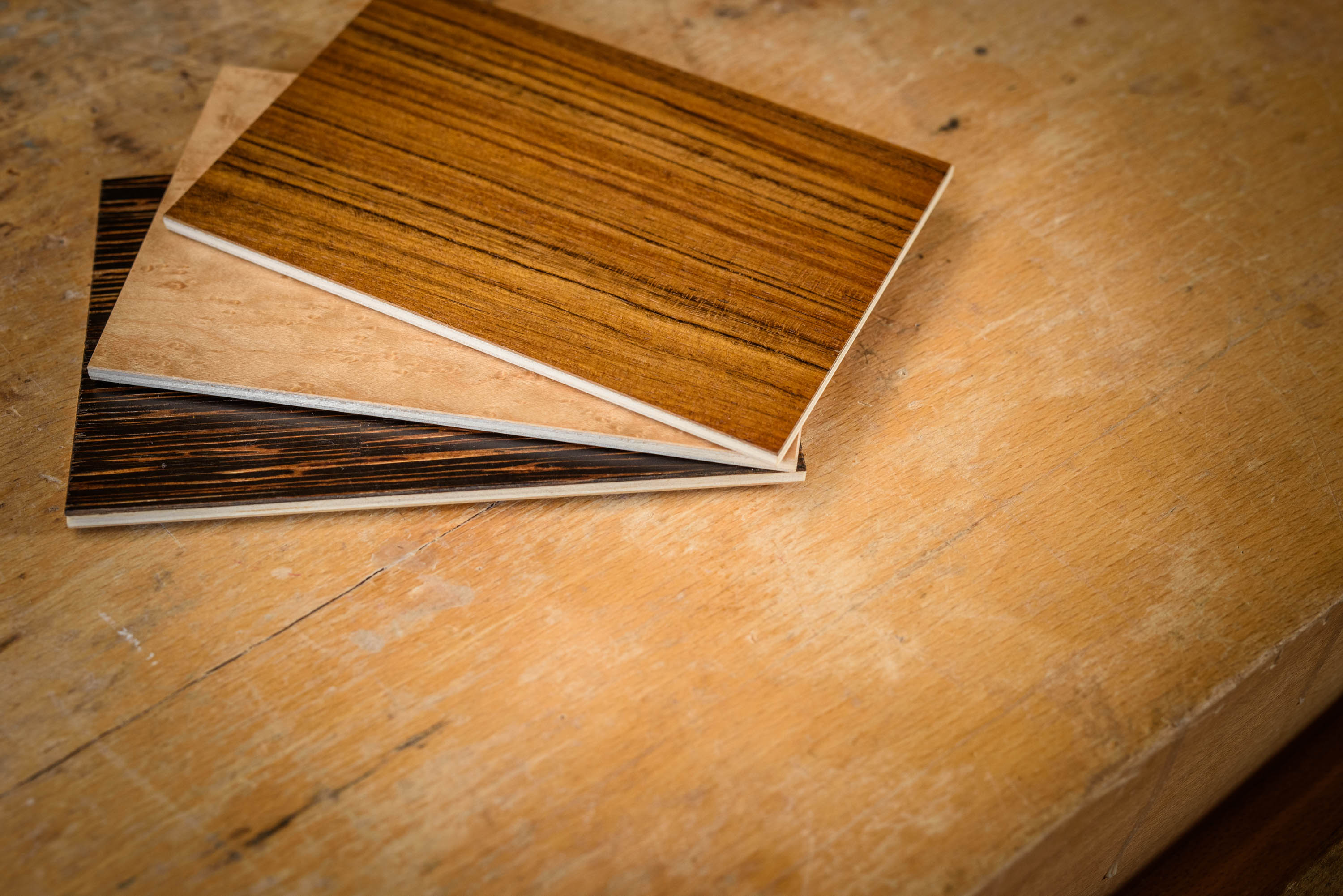 Échantillons de bois et de finitions